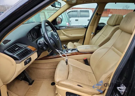 2012 BMW X5 xDrive35I z USA, uszkodzony, nr VIN 5UXZV4C57CL761276